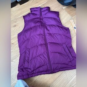 Lands End down vest womens small purple